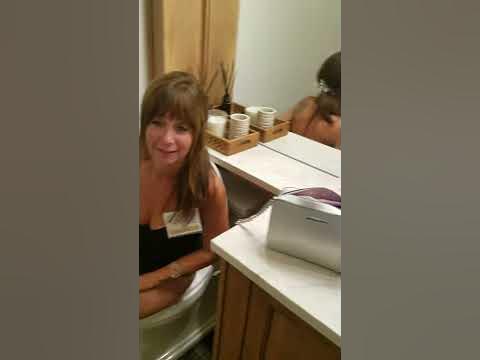 video of my girlfriend peeing