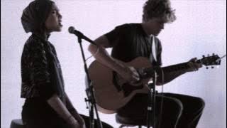 Yuna Zarai performs Lullabies live