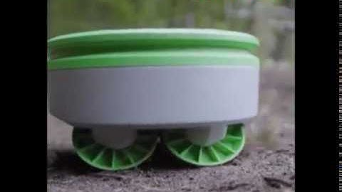 The solar powered weeding robot