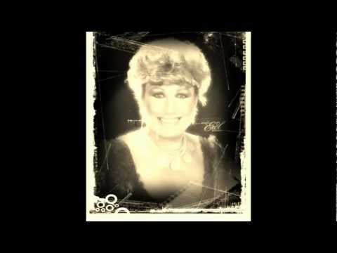 MÜZEYYEN SENAR-YORGUN BİR IRMAK GİBİ ARTIK ÇAĞLAMAZ OLDUM (DOYSAL)