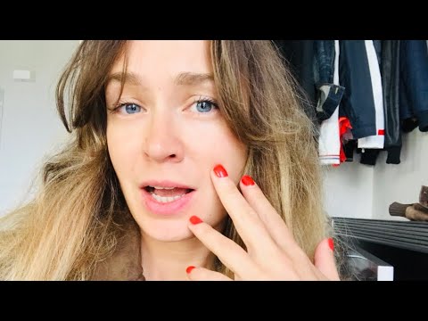 Смотрим на витрины магазинов!