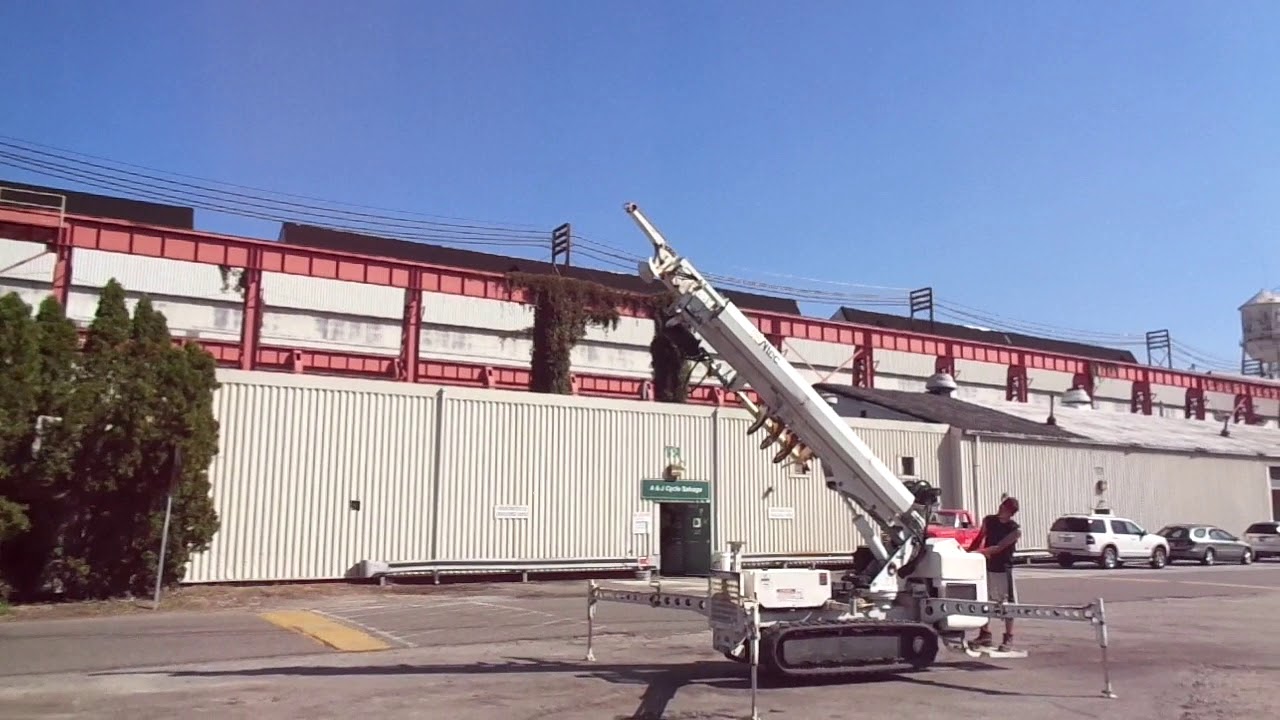 2010 Altec DB35 Digger Derrick sn 237