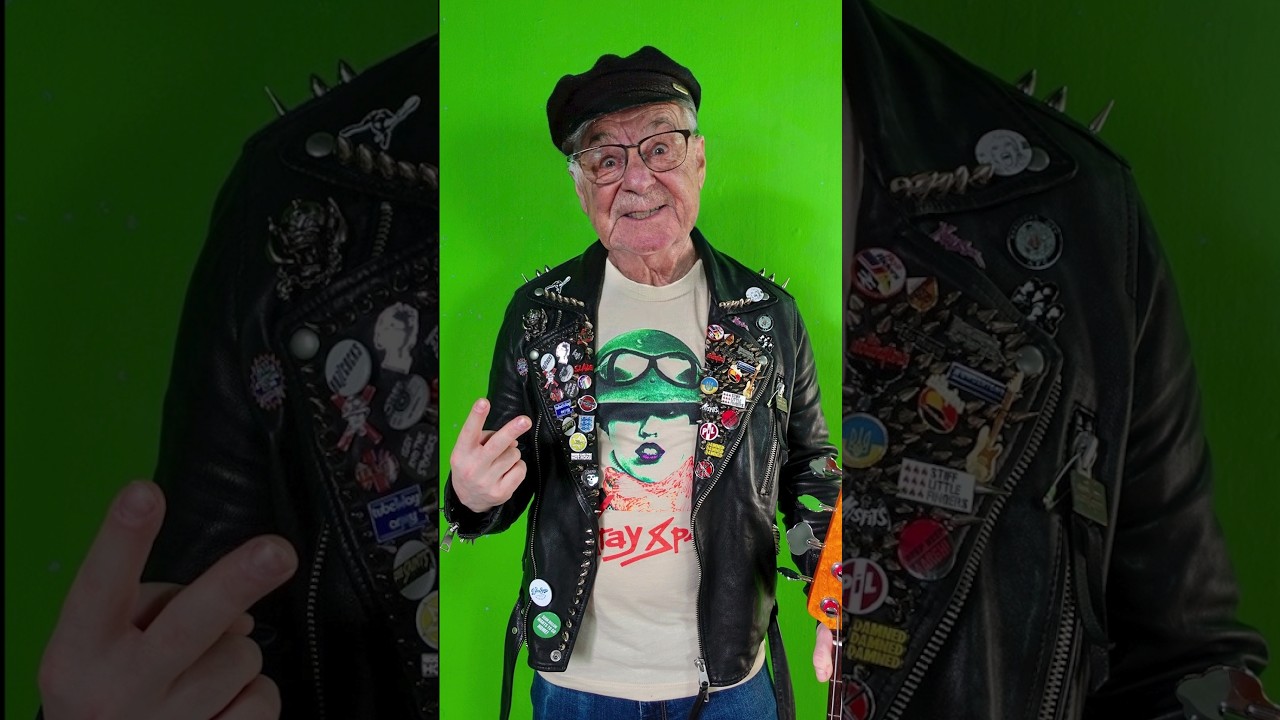 This 76 year old bass player still sounds incredible!