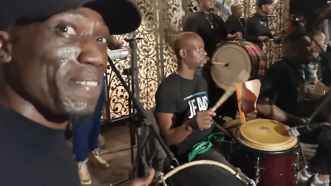 Carlos Aaron live Amsterdam Kraaiennest