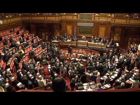 Ιταλία: Ενισχυμένος ο Ενρίκο Λέτα απ&rsquo; τη μεταστροφή Μπερλουσκόνι