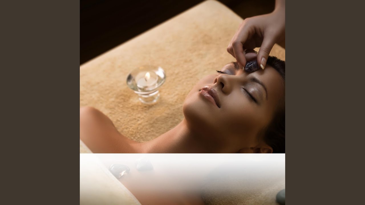 Cosmic Memories in the Breezy Air