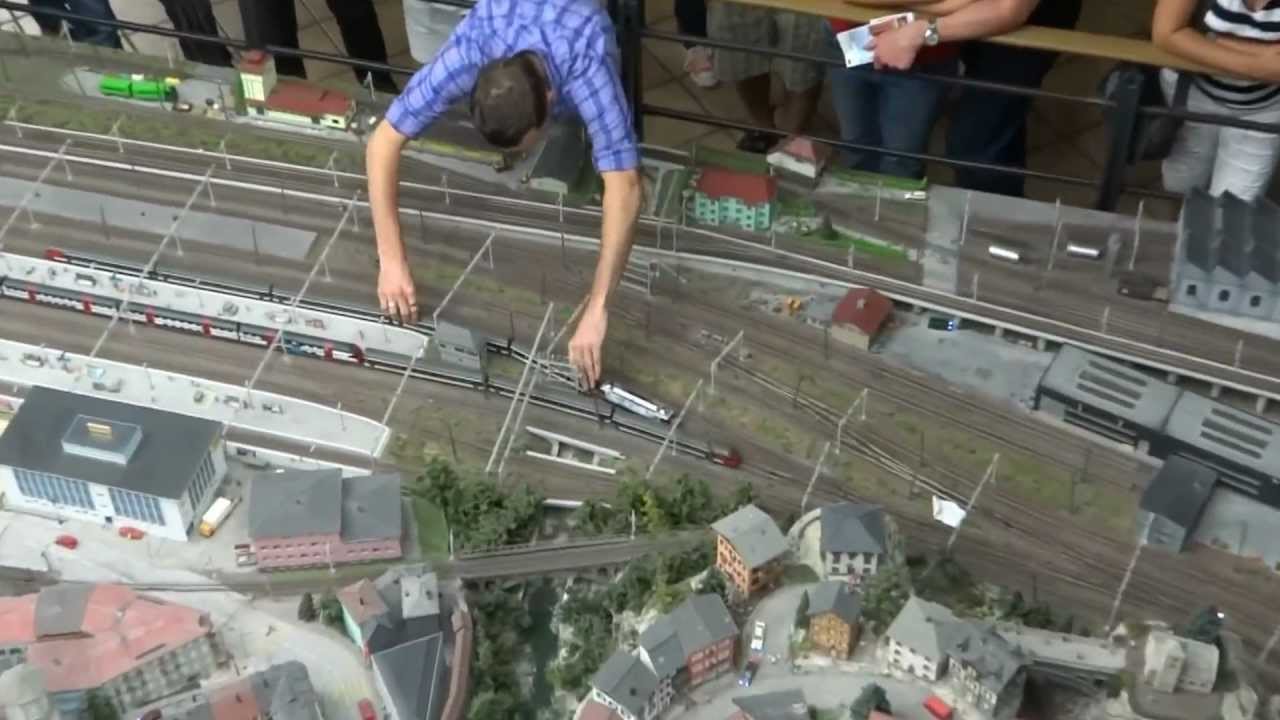 Miniatur Wunderland Model Train Layout - YouTube
