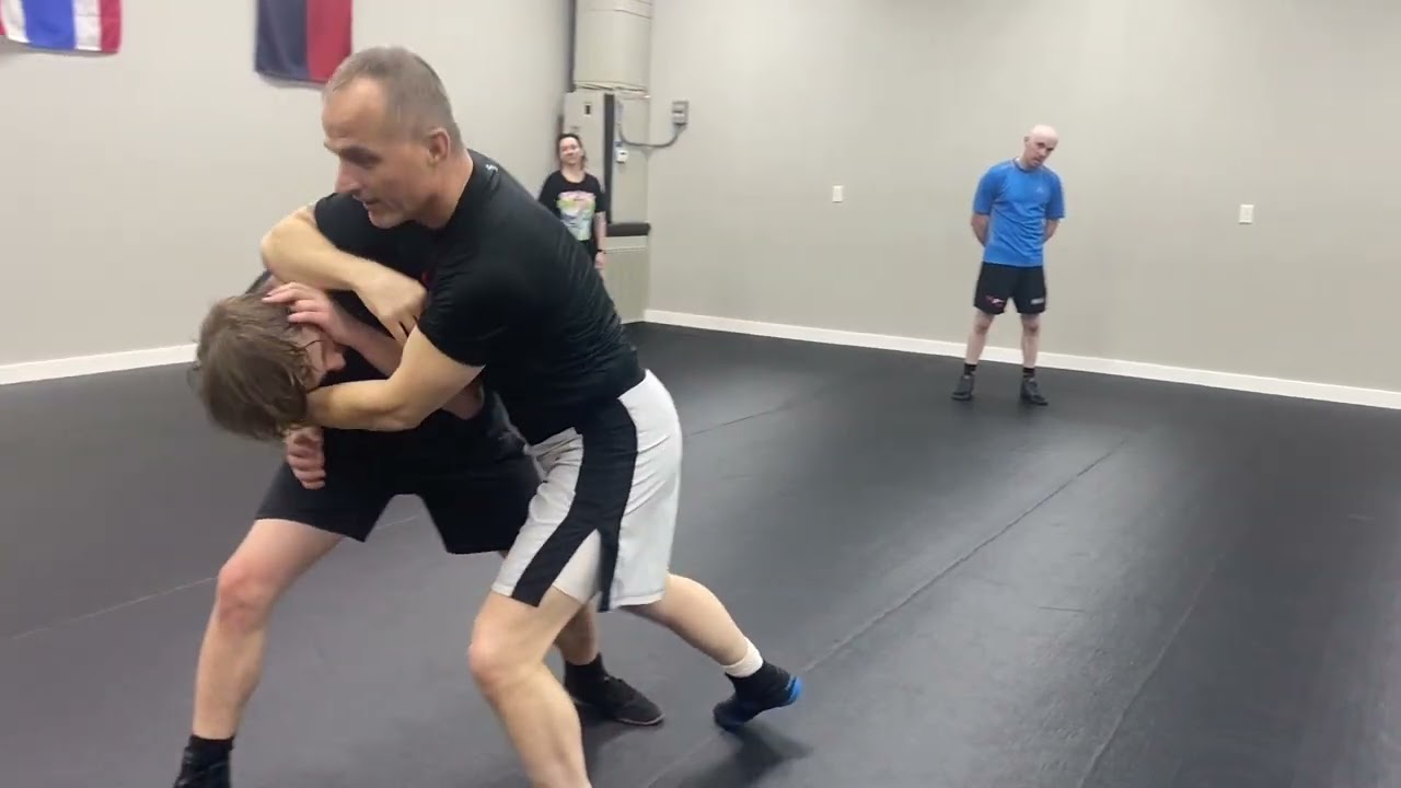 Working The Clinch (Basic, Intermediate, & Advanced Clinch Work)