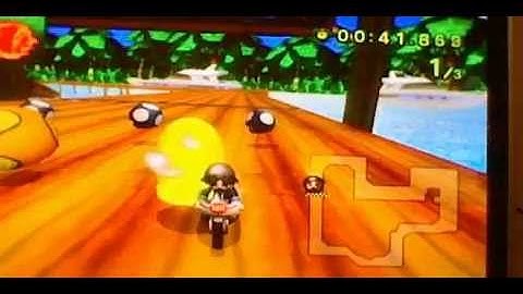 MKWii hack drop items with Darky Texture