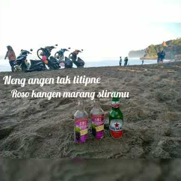 Story whatsapp neng angin tak titipke roso kangen