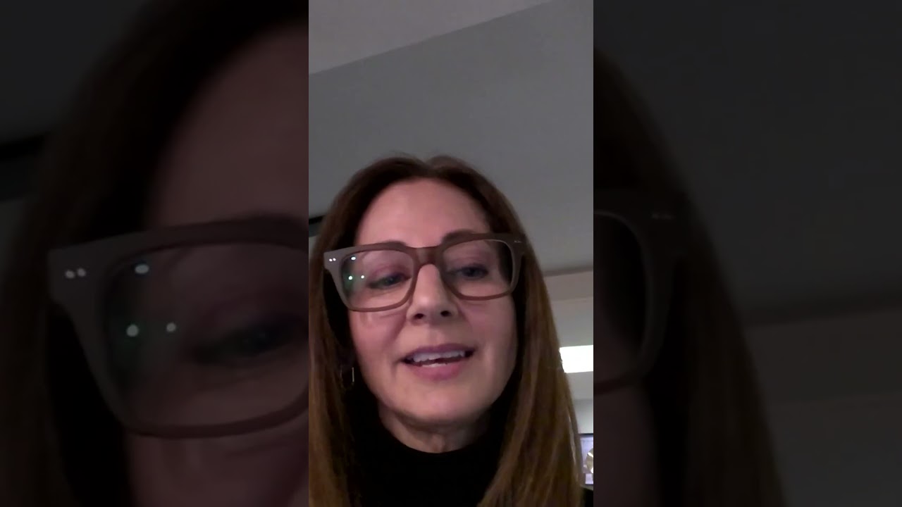 @bustarhymes  & @eminem Buckle up! 🚌 Diane joins tells a story about a van ride with them. ​