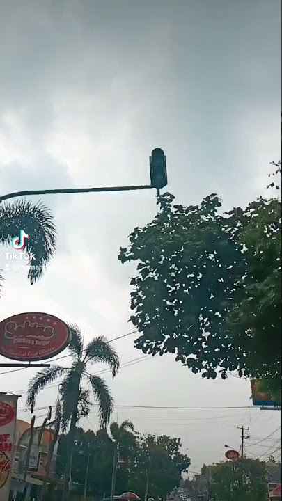 langit bisa kah kau turunkan duit aq sudah malas kerja maunya engkang2 kaki