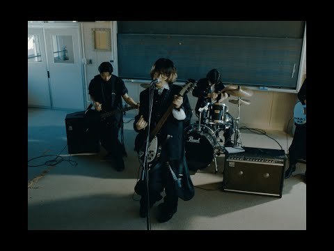 Mega Shinnosuke - 禁断少女10 (Official Music Video)