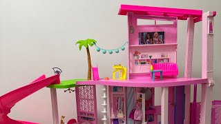 Barbienin Misafiri Geliyor