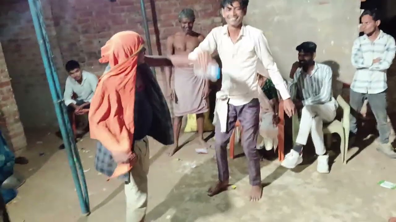 Visnu ke chhathi me huva bhajan chacha ka dance 