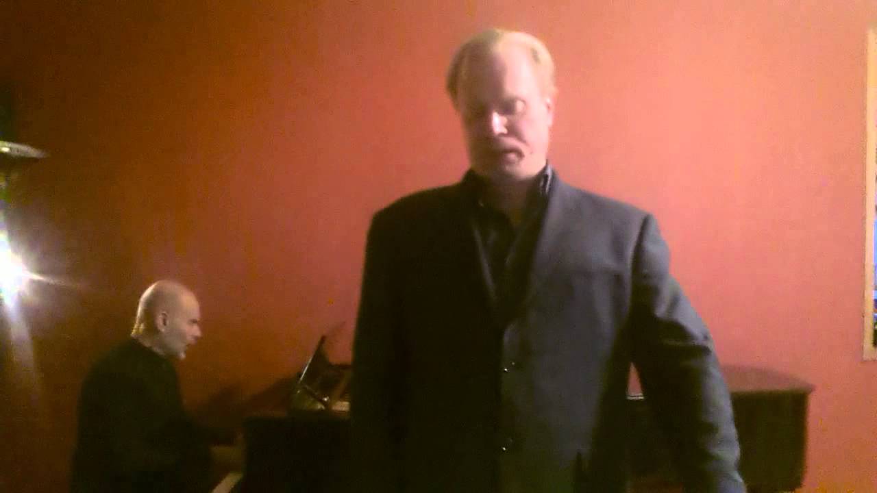 Mathias Karlsson sings Jungfru Maria 20141130