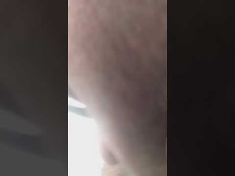 مأساة تحدث فى موقف العربيات امبابه _انا همشي على رجلى ارحم