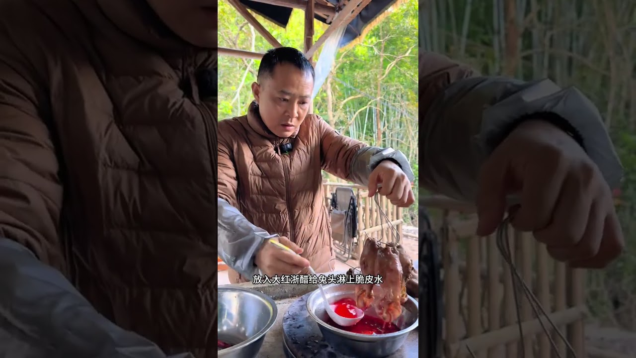 Crispy rabbit scalp tender meat spicy and numbing flavor one bite makes you crazy 