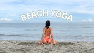Wind Down With Me At The Beach🧘🏻‍♀️ (Calming Yoga) | Zarias