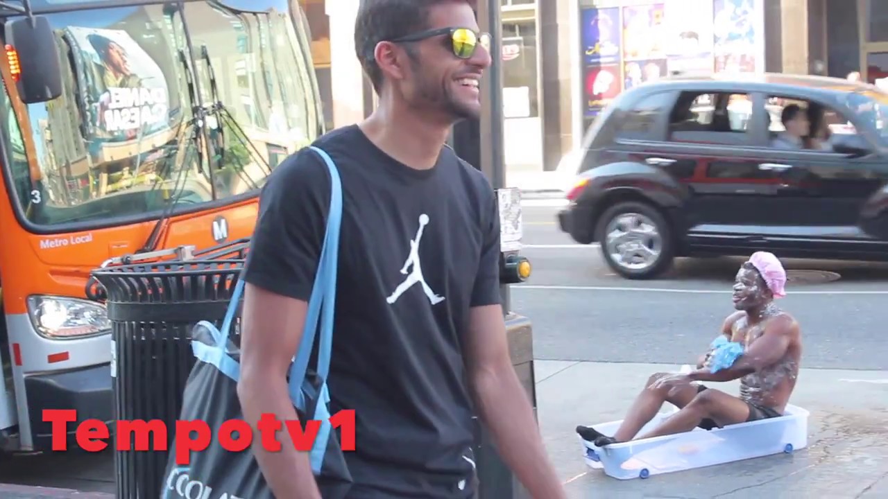 Showering  In The Streets Crazy Tempo