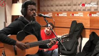 Rádio Comercial | Seu Jorge - 'Zé do Caroço' ao vivo nas Manhãs da Comercial