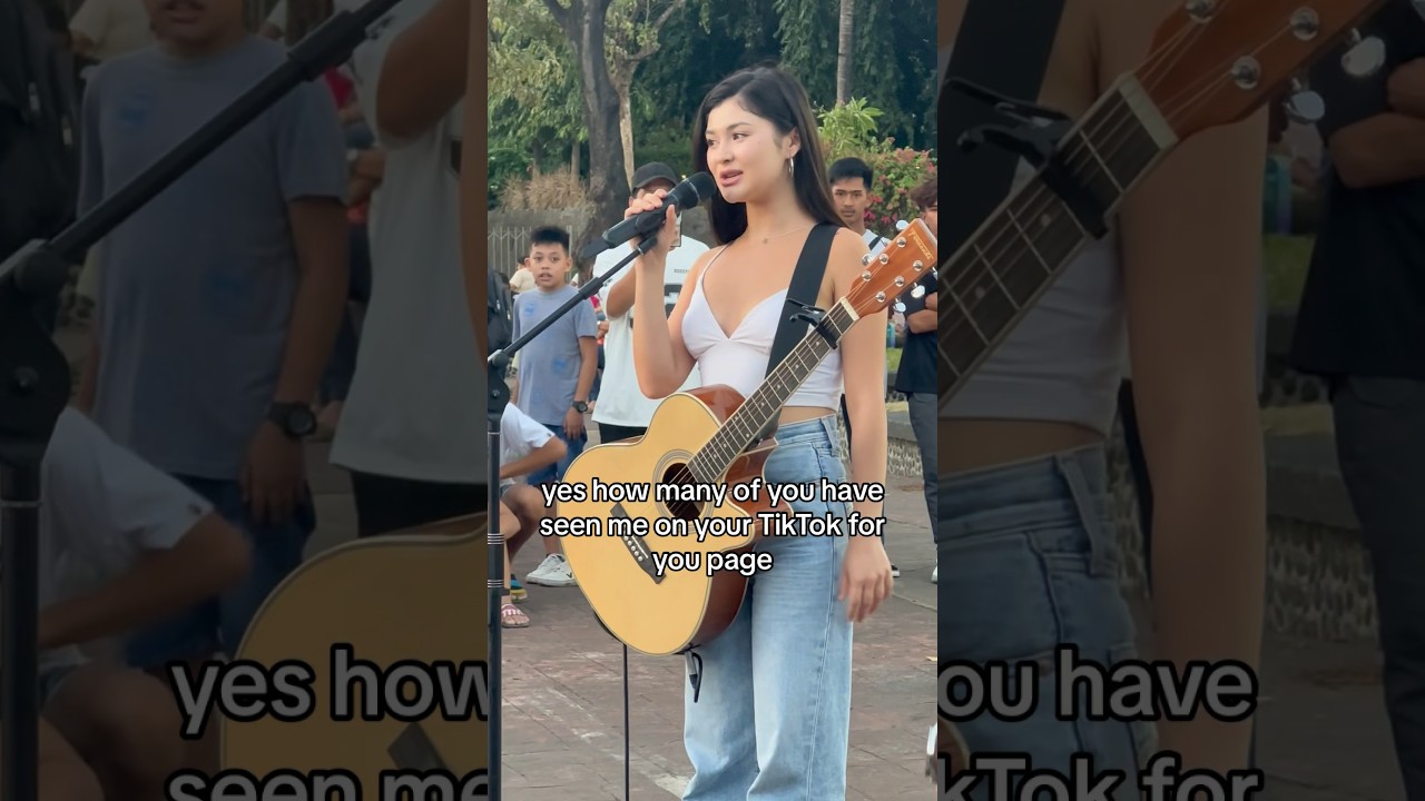 ⁣Shirina’s first time busking in Manila, Philippines 🇵🇭❤️ #shirina #busking #philippines