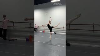I CANT BELIEVE SHE CAN DO THIS 🫢😱 #ballet