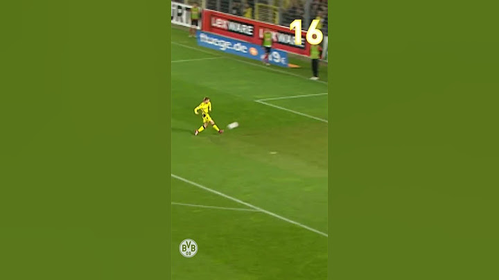 Unbelievable miss by Blaszczykowski 😱
