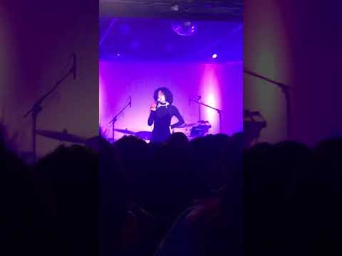 20180106 湯毓綺9m88 ft. OZI - Blackout @ the wall
