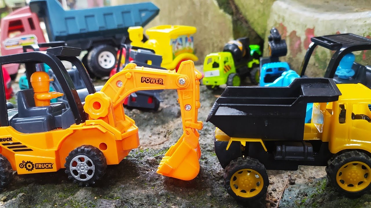 mainan truk excavator dan bulldozer untuk anakanak kereta api, mixer