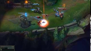 Lee Sin Predicts Lucian's Flash