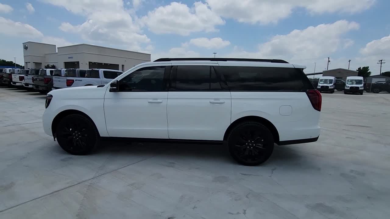 2025 Ford Expedition Max Platinum Waco, Waxahachie, Whitney, Cleburne, Midlothian