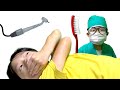 歯医者さんごっこ!巨大歯ブラシではみがきしよう!Takeru and Wataru Pretend Play Dentist with Giant Brush