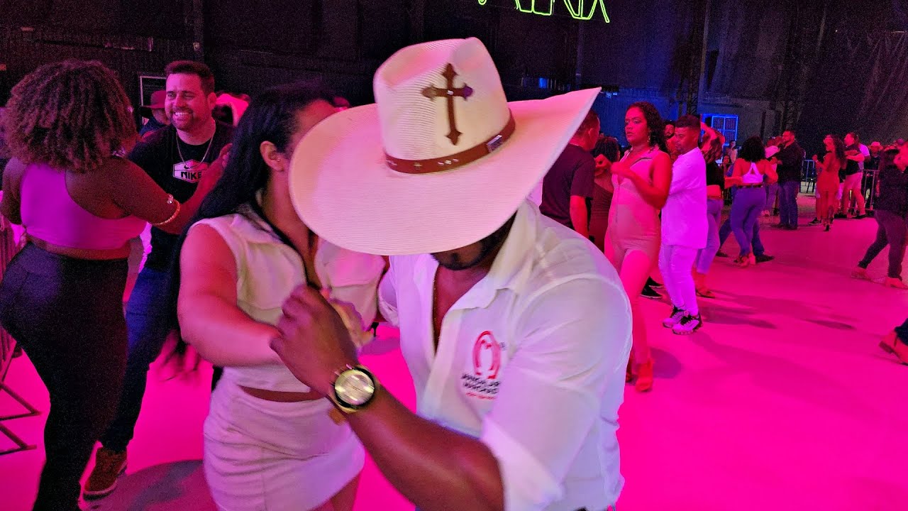 NO FANDANGO NÃO FALTA MULHER| AS MELHORES DO BAILÃO 