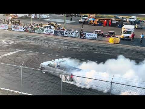 Burn Out Smoke Show Round 3 Finale / June 20/26