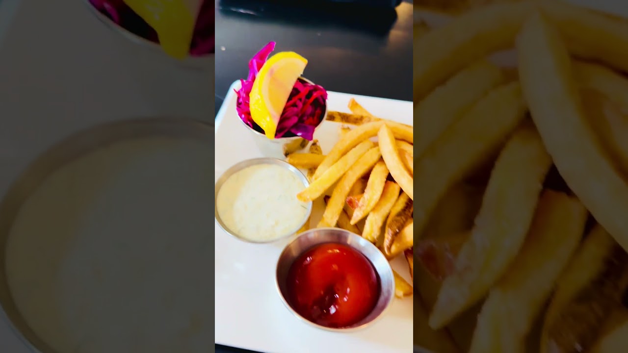 Lunch at Bayfield - The Little Inn