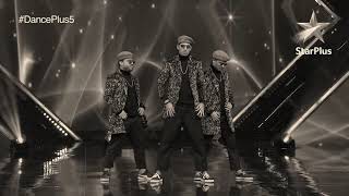 Candy Bots Dance Bolt Dance