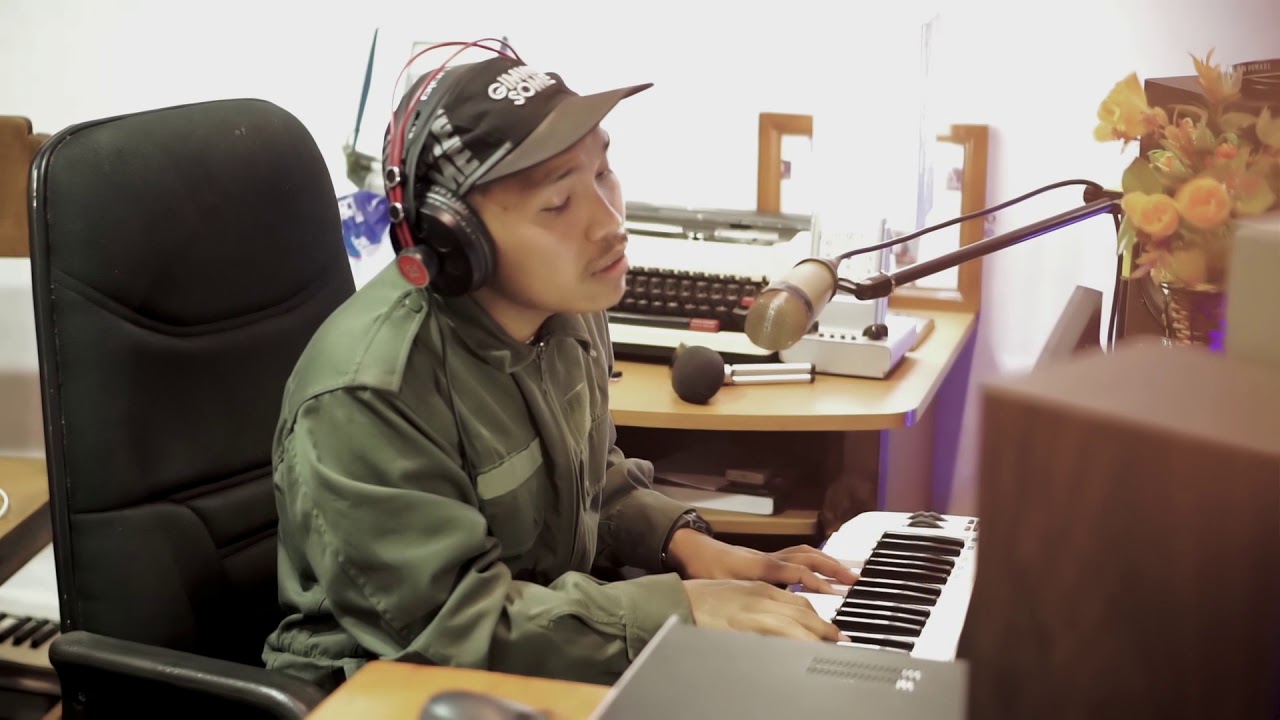 Mesen momang-Rian Parus || Ara Cover