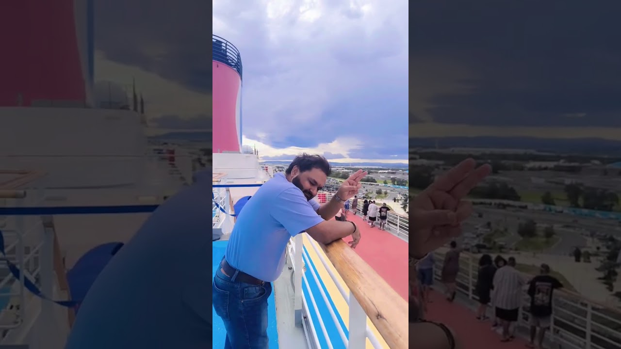 view from luminous carnival cruise brisbane Australia 🩵