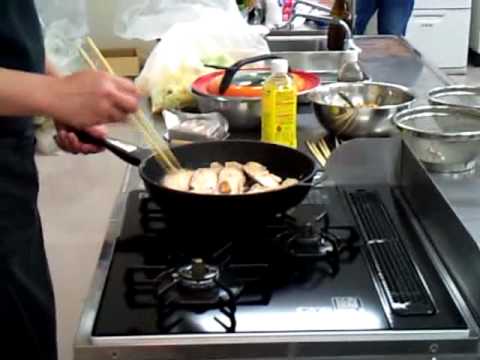 ｳｴｶﾂ鮭チャンチャン焼き.mp4