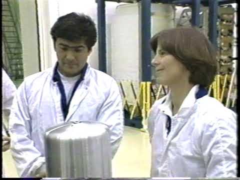 STS-89 Endeavour Processing