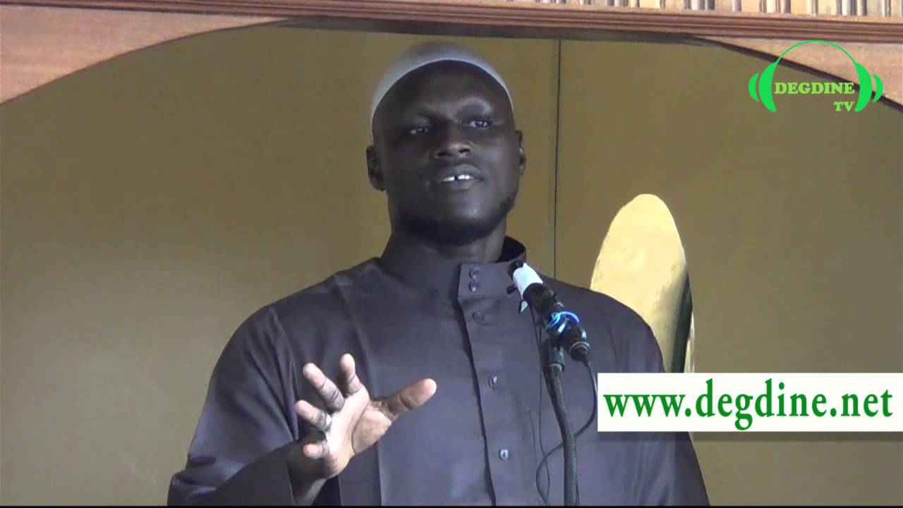 Les descriptions des hypocrites et leur danger  - Khoutbah du 23 / 08 / 2013 par Oustaaz Mor Kébé