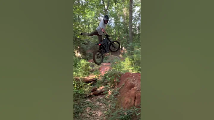 Sur Ron Saturday SENDS #surron #jump #shorts