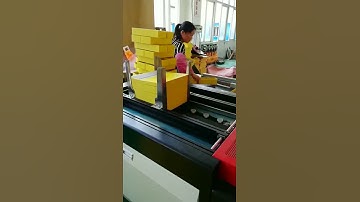 Automatic book style box assembling machine