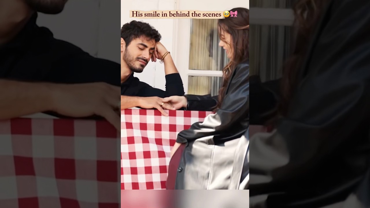 His smile in behind the scenes 🥹🎀 #arafta #ateş #mercan #turkishdrama #trending