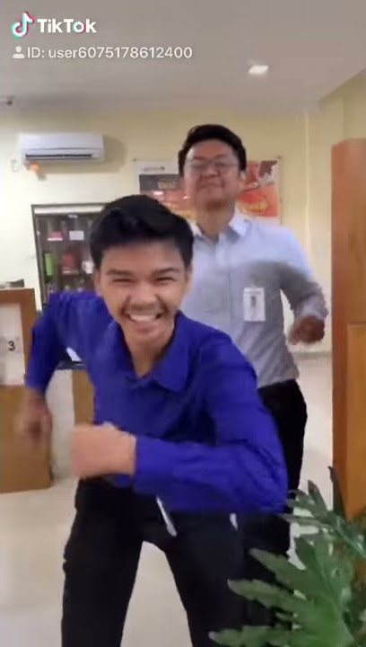 Gokil!!! Tiktok Pegawai Bank Keren Banget