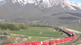 EBD Union Pacific K Line stack train meets WBD Mixed freight @ Peterson, UT 5/6/2014b