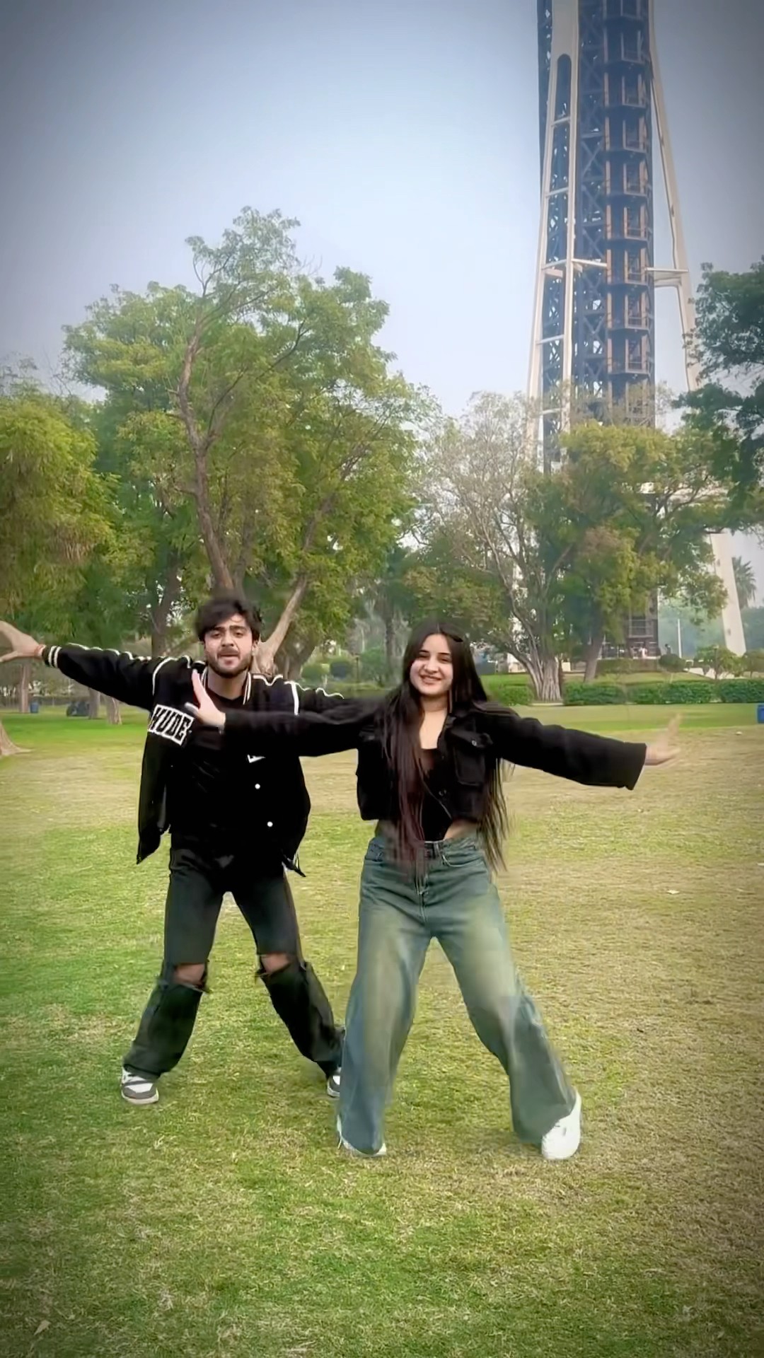 Mohobbat ambar se❤️❤️ #dance #youtube #ytshorts #trending #viralvideo #couple #upneetkaur