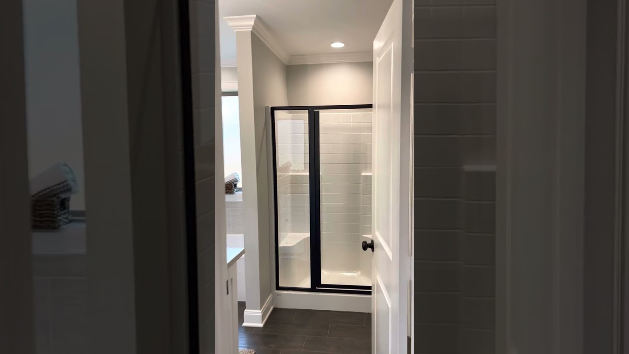 105 Rose🌹Row, Winona Tx, at Nolan Farms. A 2022 new build H/C 1653 SqFt, 3/2/2 shown at $299,900