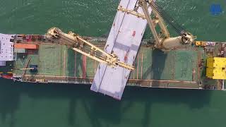 870-metric ton floating hull block – Heavy lift transport I Blue Water Shipping by Blue Water Shipping 3,892 views 6 years ago 1 minute, 47 seconds